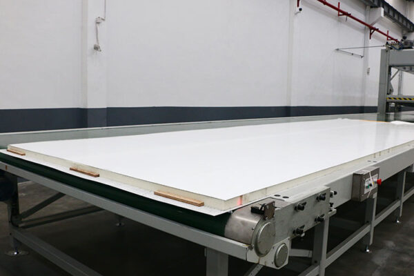 Anti-ultraviolet FRP Facing Polyurethane Foam Insulation Panels for Refrigerated Trucks - Image 3