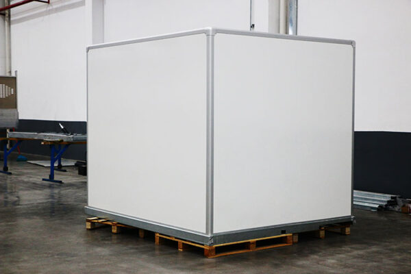 FRP Facing Polypropylene Honeycomb Panels for Box Truck Bodies - Image 3