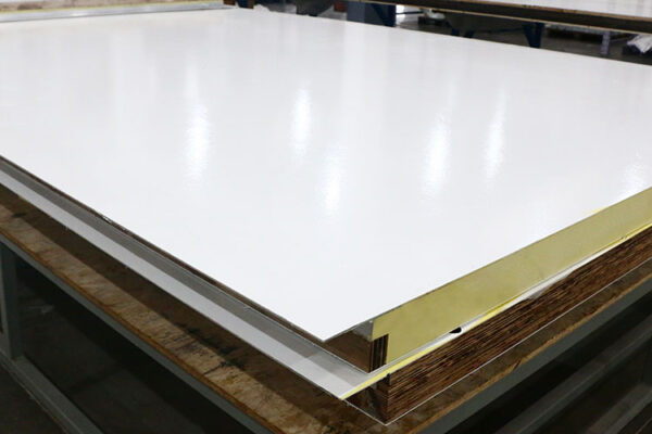Durable Insulated Truck & Van Bodies with FRP Sandwich Panels - Image 3