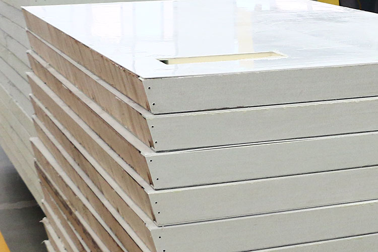Refrigerated Truck Rear Door Panels