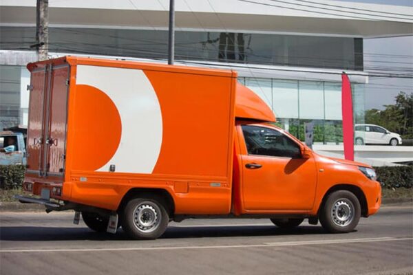 Customized Lightweight FRP Refrigerated Boxes for Pickup Trucks - Image 2