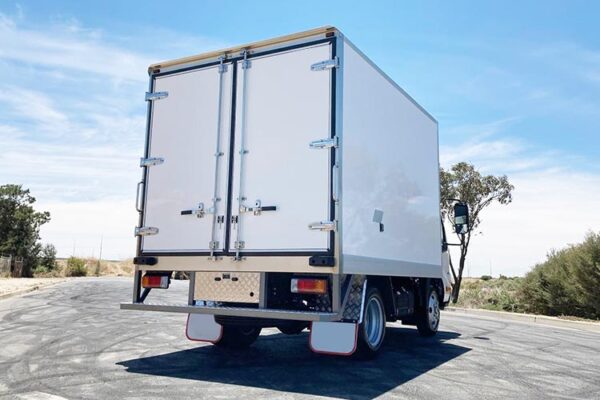 Short-haul Food Transport Insulated Refrigerated Truck Body - Image 2