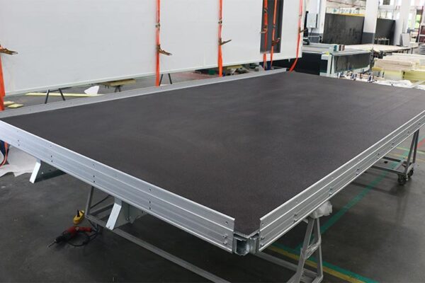 Anti-slip Polypropylene Honeycomb Panels for Cargo Truck Floors - Image 4