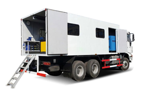 XPS Foam Sandwich Panels for Mobile Repair Trucks - Image 3